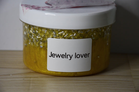 Jewelry lover